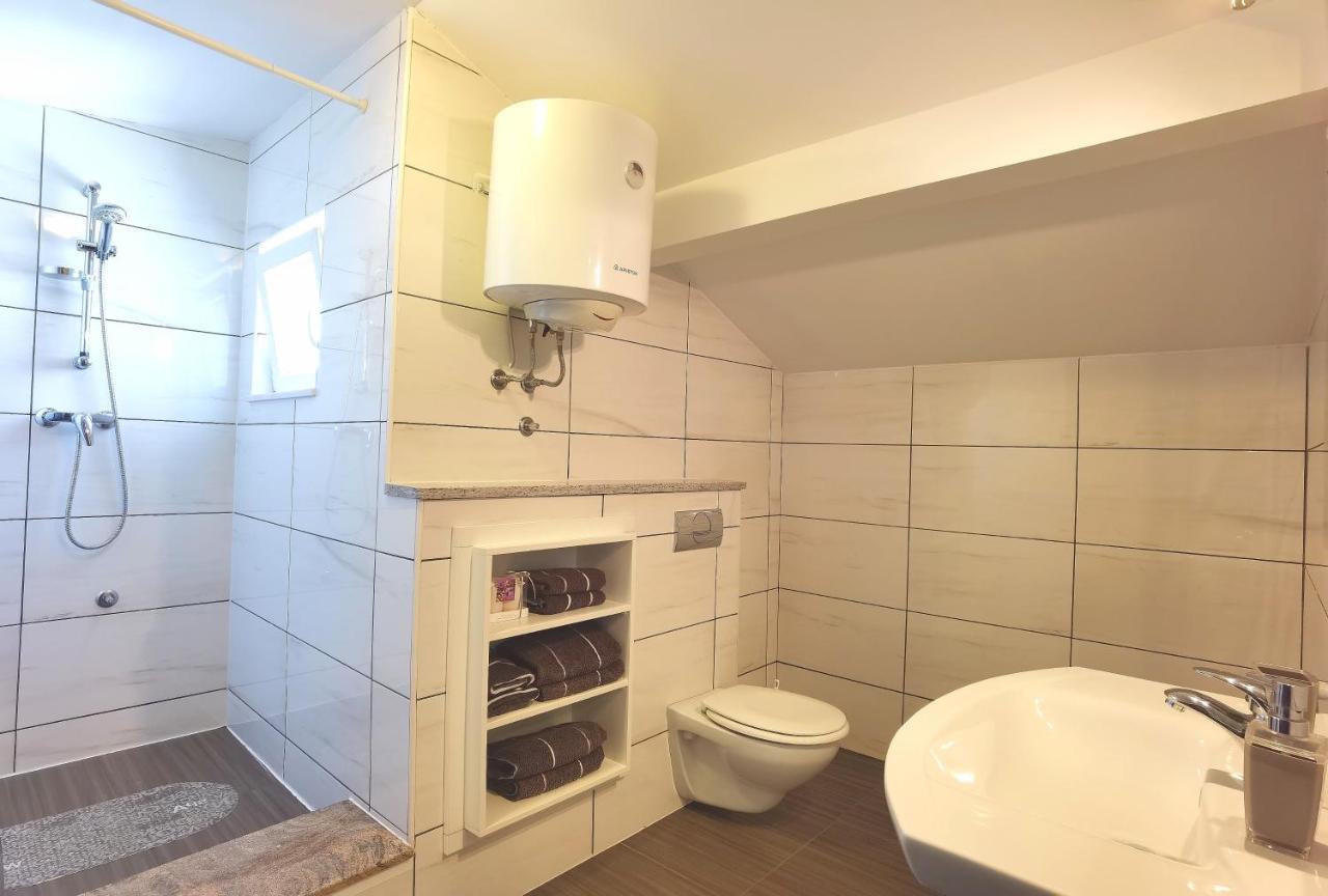 Apartments Ella Šibenik Eksteriør billede