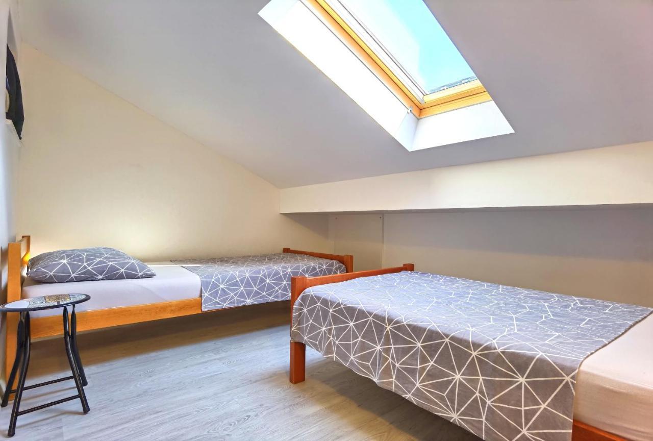 Apartments Ella Šibenik Eksteriør billede