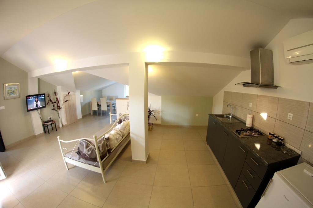Apartments Ella Šibenik Værelse billede